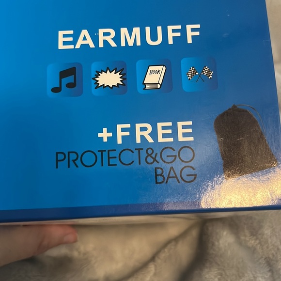 Happy Baby Ear Muffs New in Box Blue - Picture 4 of 4